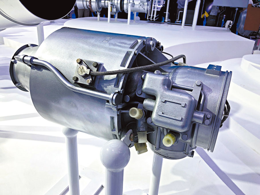 【KP12發動機】是一款120公斤推力級渦噴發動機，可配裝多用途無人機開展災情檢測、空中消防、物資投送、通訊中繼等。