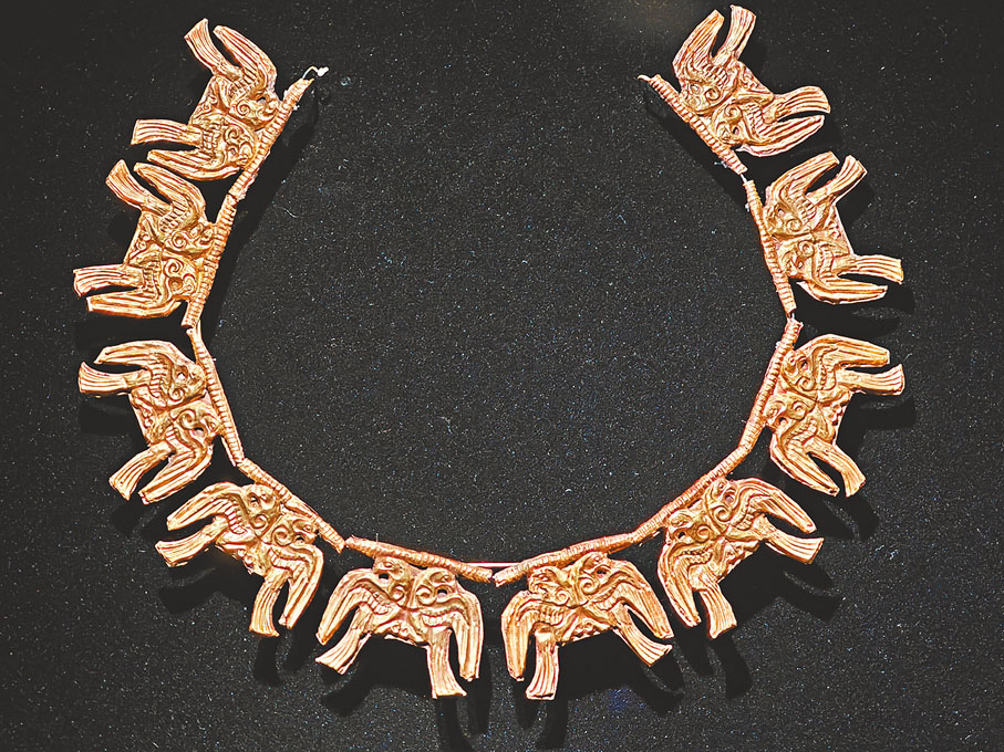 ●金鷹項鏈（公元前16世紀下半葉）