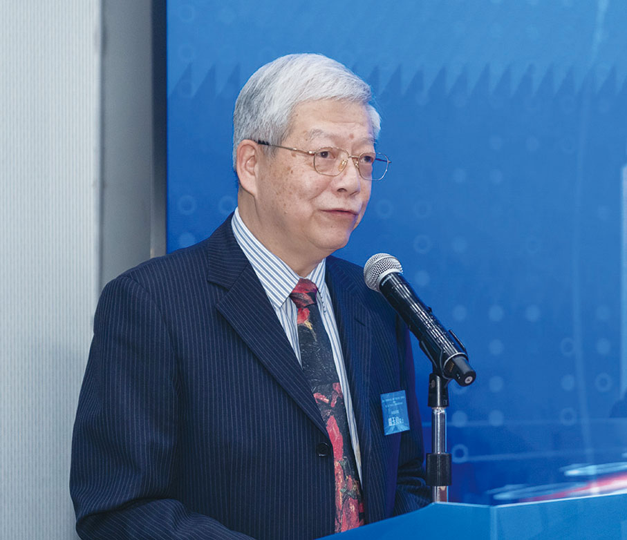 ●中國科學院學部科普與教育工作委員會主任楊玉良致辭，期望是次活動能夠守正創新，不斷豐富科創教育的工作形式，精益求精，為香港的科創教育添磚加瓦。