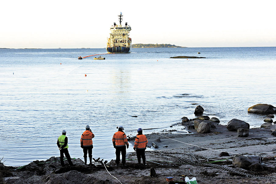 ●兩條電纜中斷區域相距約96至104公里，其中C-Lion電纜靠近北溪天然氣管道等重要基建。 路透社