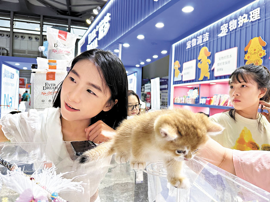 ●內地寵物市場及行業持續增長。圖為第26屆亞洲寵物展。