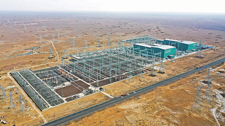 ● 新疆昌吉±1,100千伏特高壓直流換流。  受訪者供圖