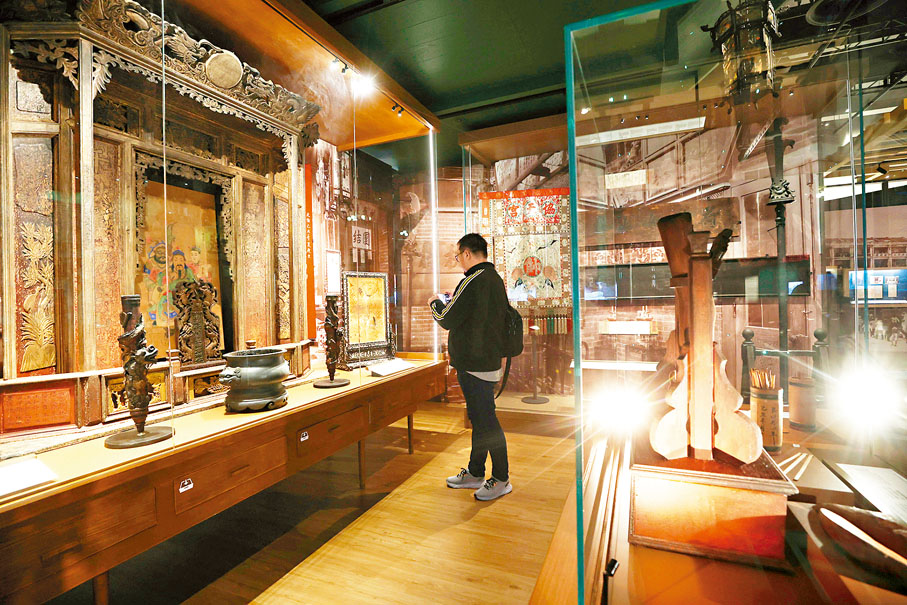 ●博物館即日起向公眾免費開放包含三個新展覽的「香港多面體展覽系列」。   香港文匯報記者郭木又 攝