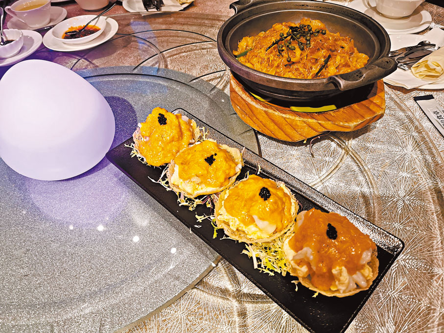 ●蟹粉蟹油芙蓉龍蝦球