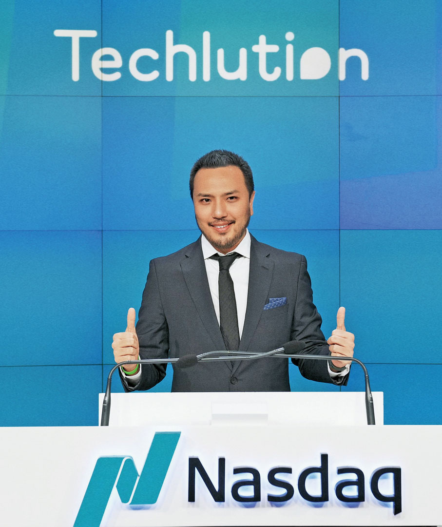 ●2024年，Alpha Technology Group Limited成為香港首家在納斯達克上市的人工智能IT服务企業，讓子辰贏得了「香港AI先行者」的美譽。