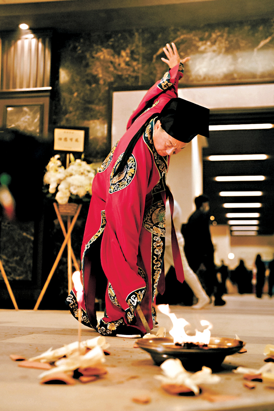 ●片中展現「破地獄」儀式。