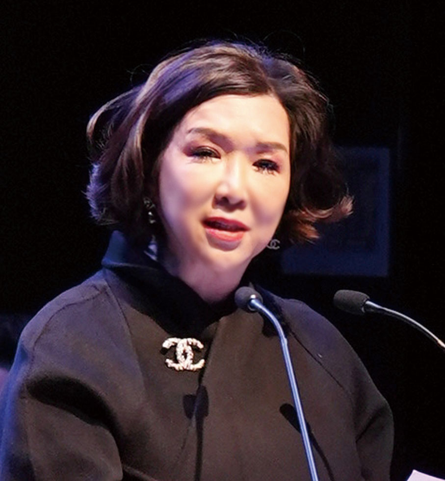 ●藝文發展基金會會長謝景霞致歡迎辭，指籌備「中國王朝風雲館之三國風雲」是希望以生動有趣的方式向年輕人介紹中國歷史及文化。