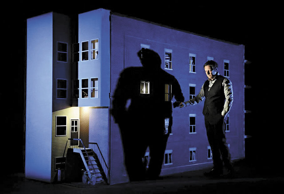 ●羅伯特·利柏殊（Robert Lepage）帶來作品《887》。