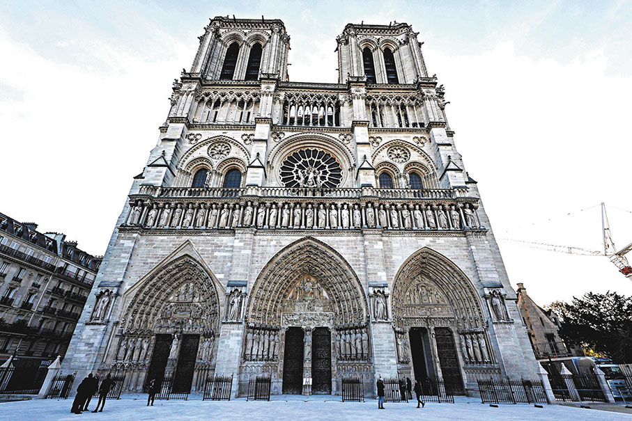 ●5年過去，巴黎聖母院終於重新開放。 法新社
