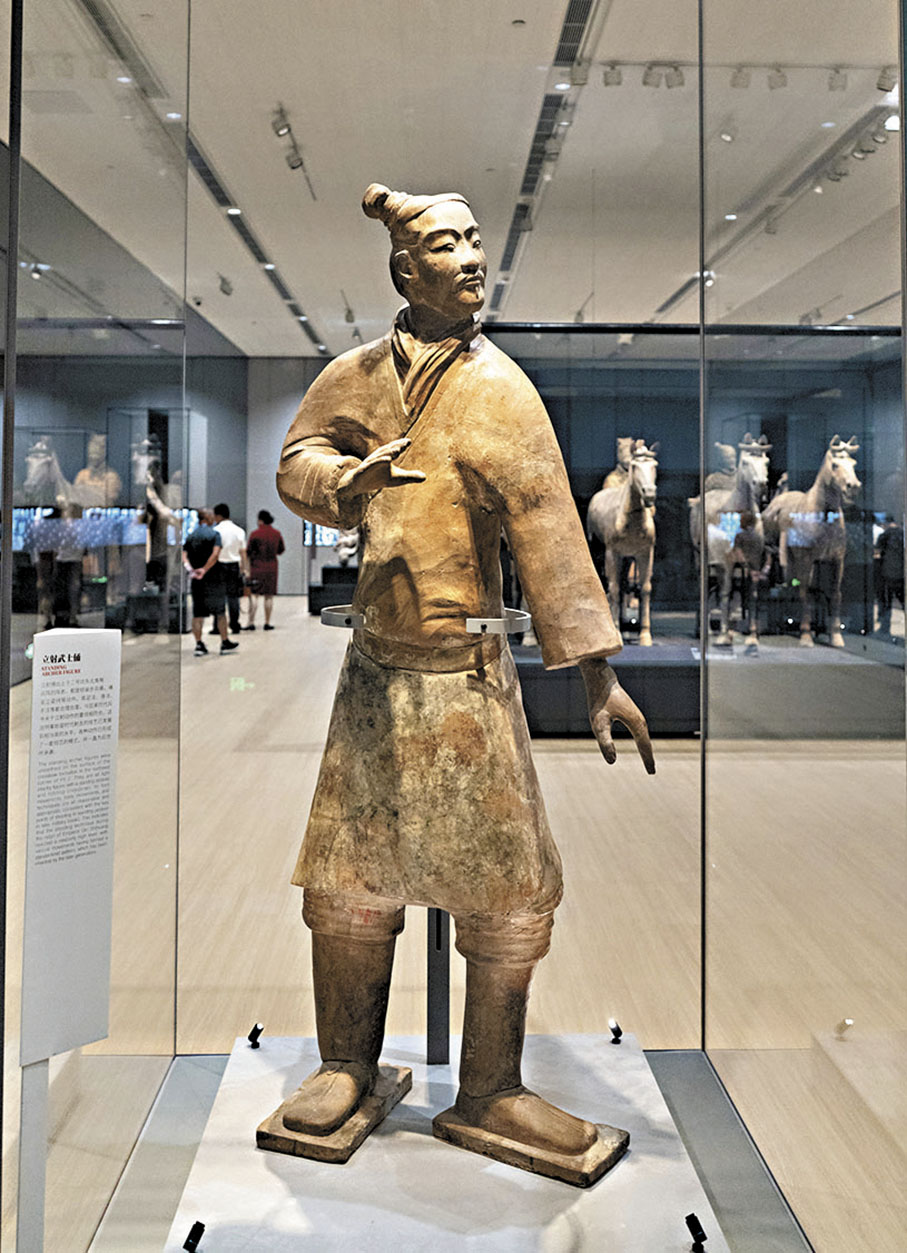 ●立射武士俑再現秦軍作戰情景。