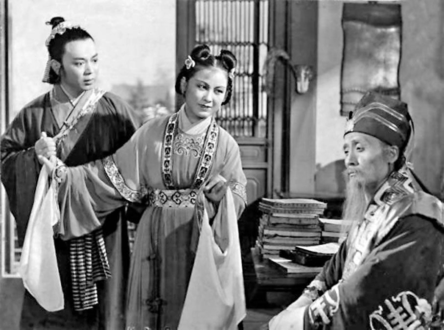 ●上世紀五十年代在港上映的黃梅調電影《天仙配》由嚴鳳英和王少舫主演。 資料圖片