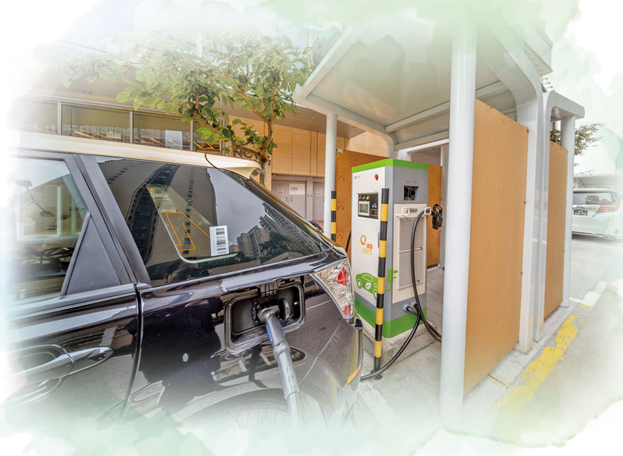 ●為減少碳排放量，澳門積極推進「陸上交通綠色轉型」，大力推廣電動車的使用。