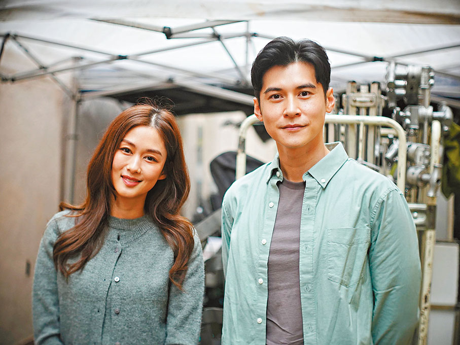 ●陳家樂稱劇中同岑麗香有很複雜的感情問題。