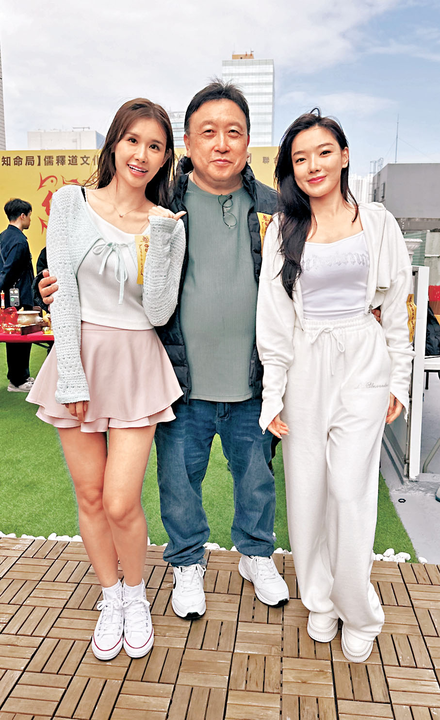 ●解斯童（左）和商楚然相信晶哥會保護她們。