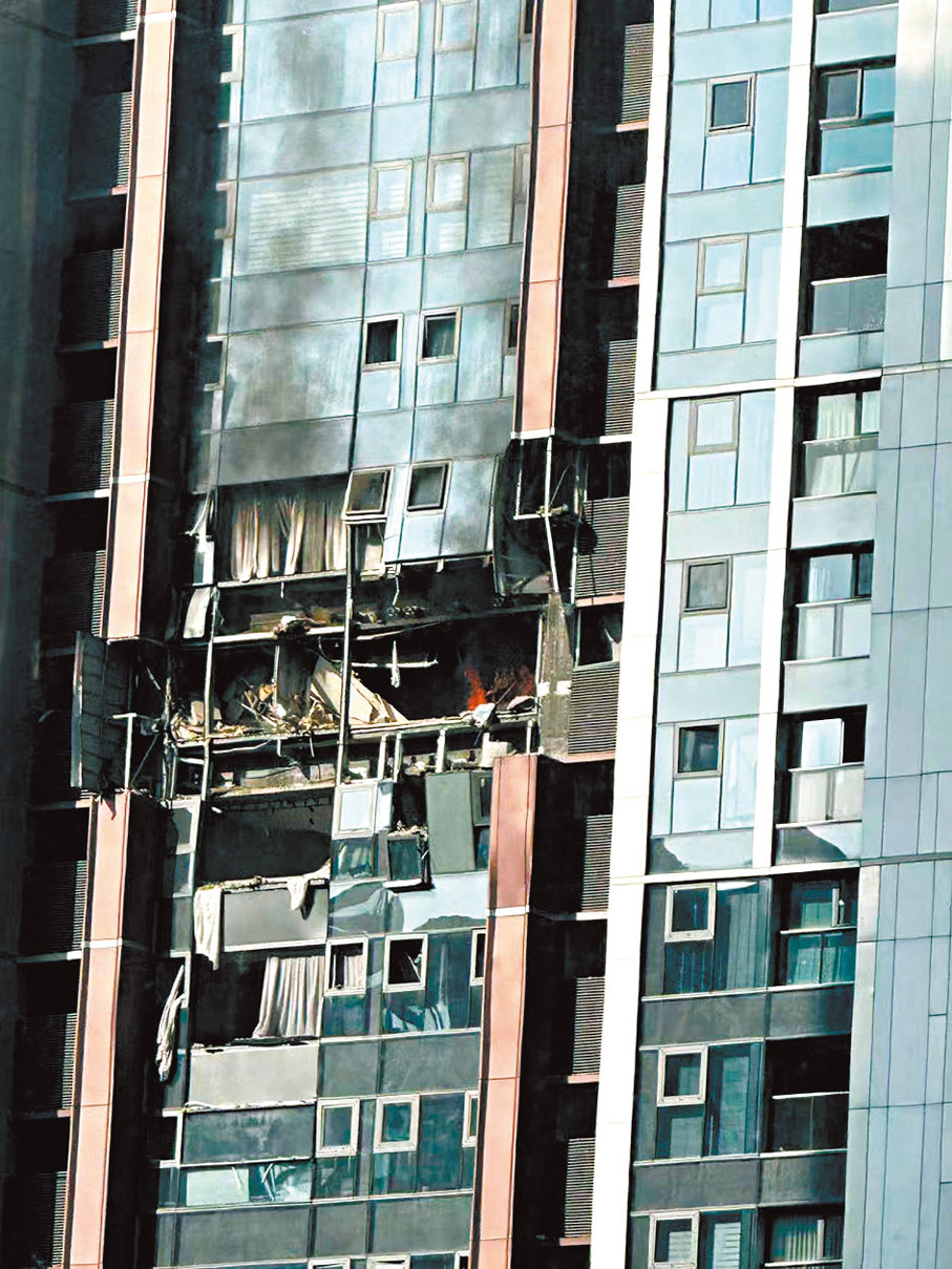 ●涉事的樓層燒毀嚴重。香港文匯報深圳傳真