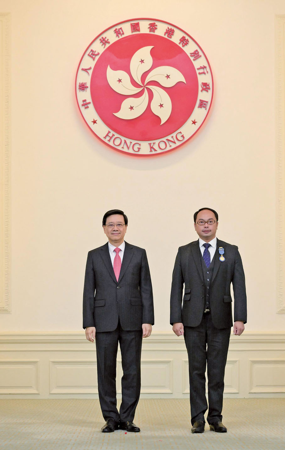 ●2023年,方俊文獲香港特區政府頒授榮譽勳章。
