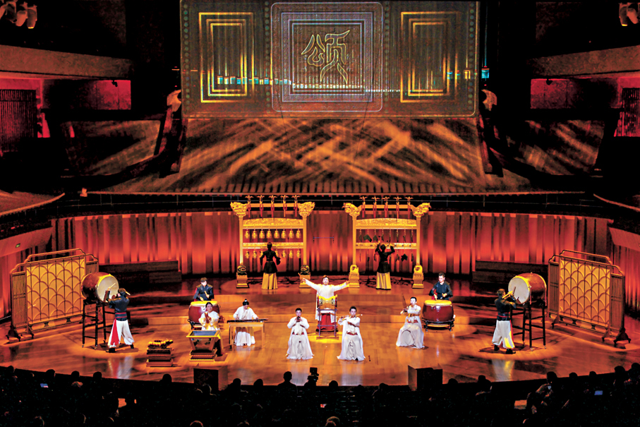 ●黃鐘·器樂合奏《頌》氣勢恢宏。