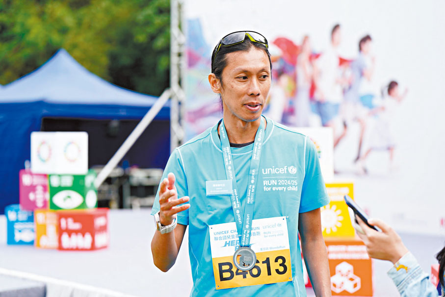 ●陳家豪表示近年本地跑步班呈爆發性增長。 香港文匯報記者郭正謙 攝