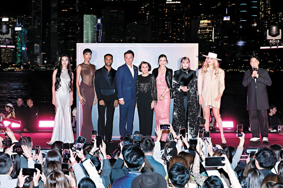 ●時尚盛會匯聚本地和境外明星名人及時尚界領軍人物。