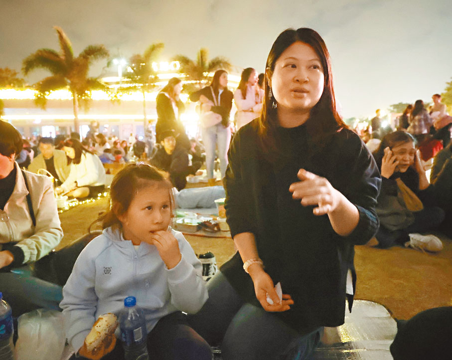 ●上海遊客朱女士。香港文匯報記者郭木又 攝