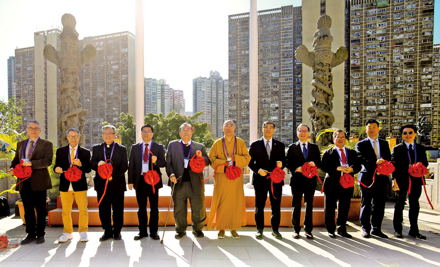 ●宗教中國化香江論壇暨香港六宗教思想交談會在港舉行。