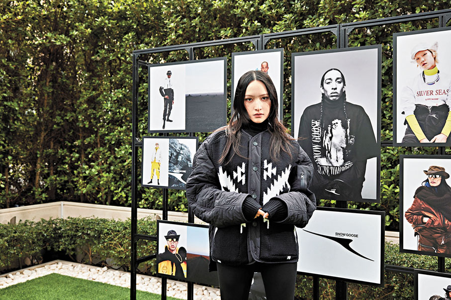 ●陳漢娜身穿Chinook Hybridge外套。