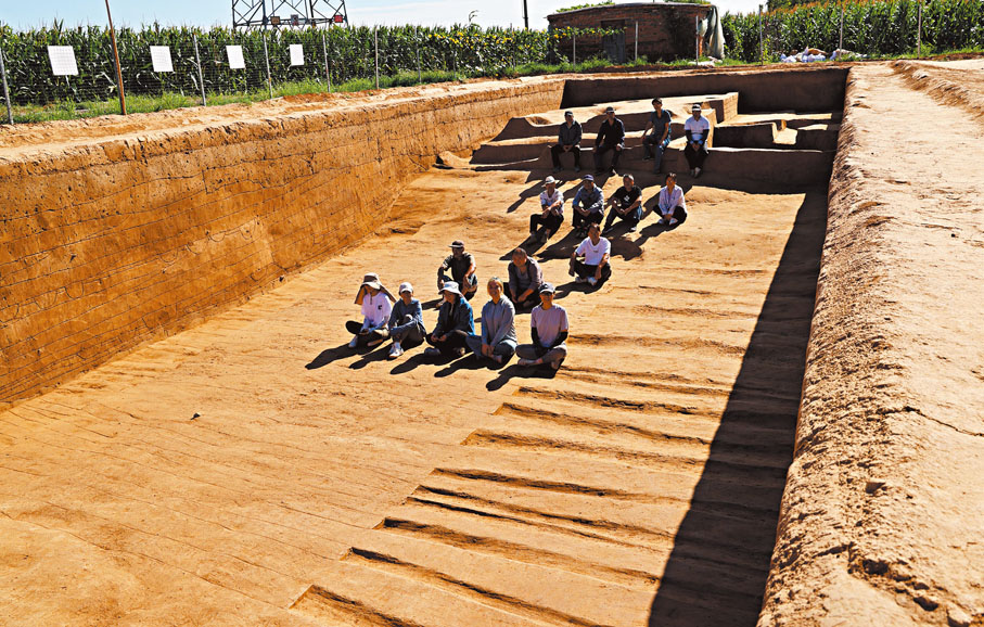 ●大邑商都城最長城市幹道考古現場。中國社會科學院考古研究所安陽工作隊