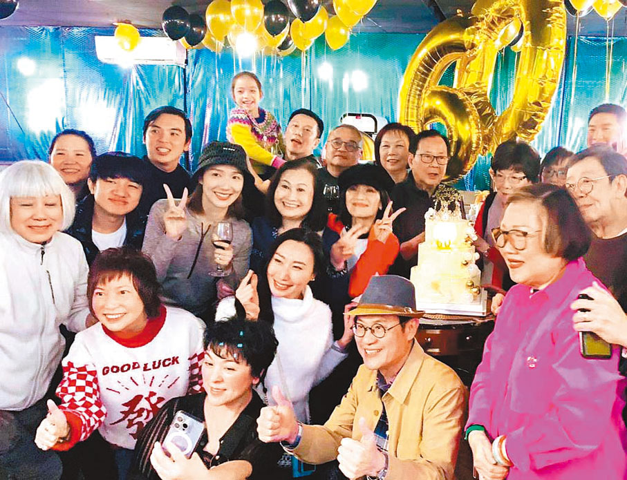 ●杜平與太太在去年於澳洲設宴慶祝鑽石婚，多位圈中人飛赴當地到賀。