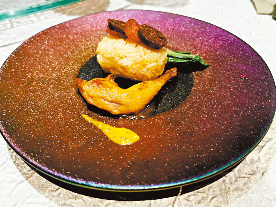 ●上方「鵪鶉腿·臘味·豬油撈飯」