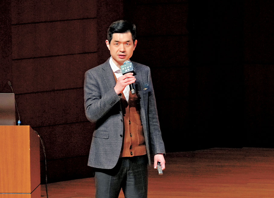 ●邢自強表示,中國的企業在經歷過貿易戰及各種外部壓力後已積累了更多的應對經驗,在貿易結構上亦顯示出貿易多元化的進展。 大公文匯全媒體記者林少權 攝
