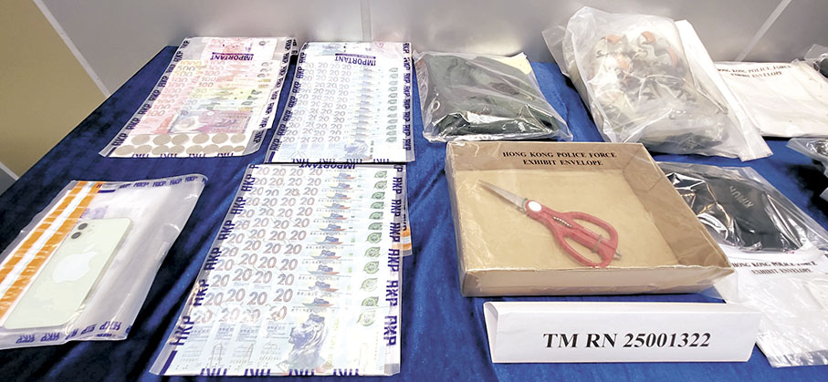 ●警方拘捕一名男子涉嫌嚴重入屋犯法。 香港文匯報記者鄧偉明 攝