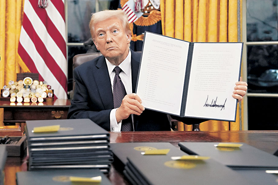 ●特朗普簽署至少78項行政命令。 美聯社