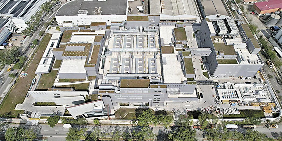 ●新成立的微電子研發院將於元朗創新園的微電子中心設立第三代半導體的中試生產線。 科技園公司圖片