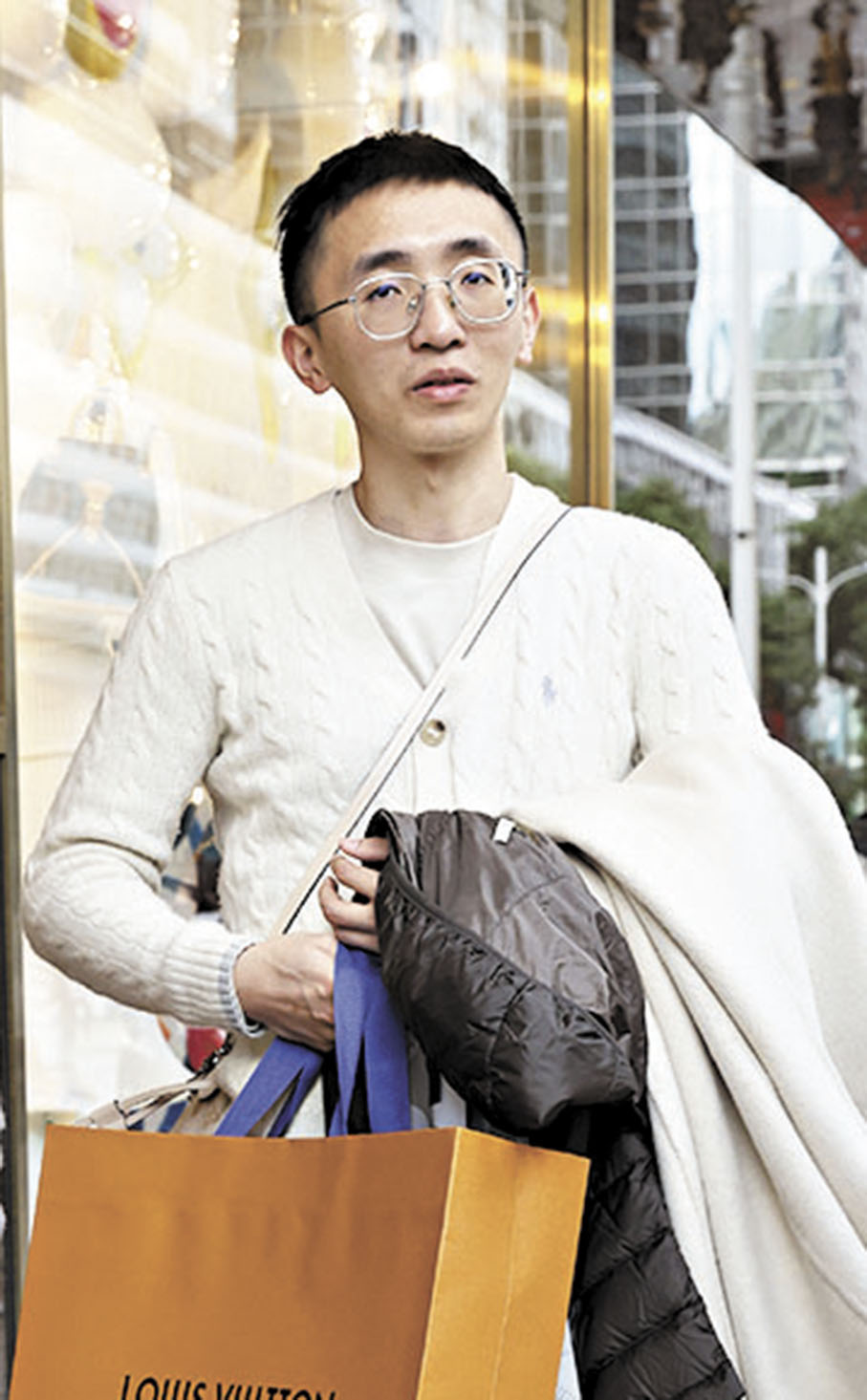 ●莫先生指港作為奢侈品目的地不再獨秀。