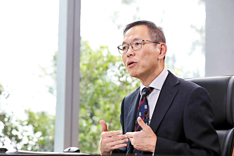 ●劉澤星促請政府勿削科研投資,疫苗研發有助經濟發展。 資料圖片