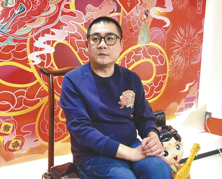 ●河南衛視《梨園春》欄目製片人艾楠