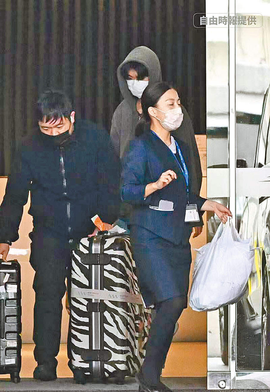 ●大S外甥米穀神情難掩哀傷。