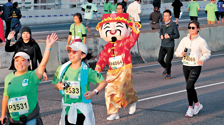 ●「財神爺」是人氣角色。香港文匯報記者黃艾力 攝