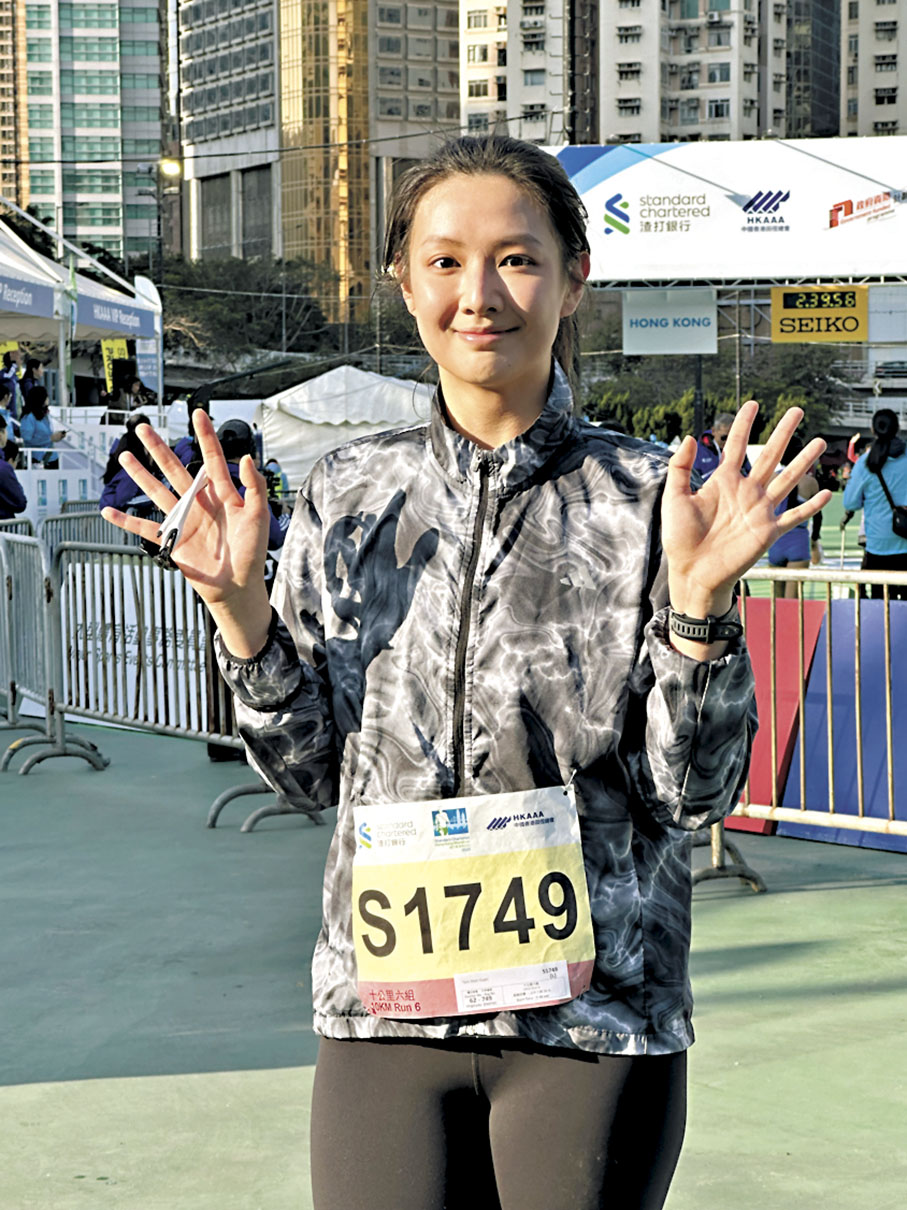 ●譚旻萱在哮喘發作的情況下跑完10公里賽。
