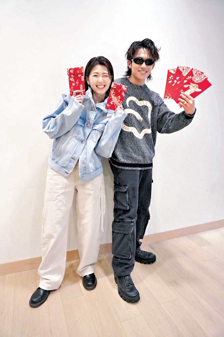 ●劉沛蘅與ANSONBEAN祝願大家蛇年行大運!