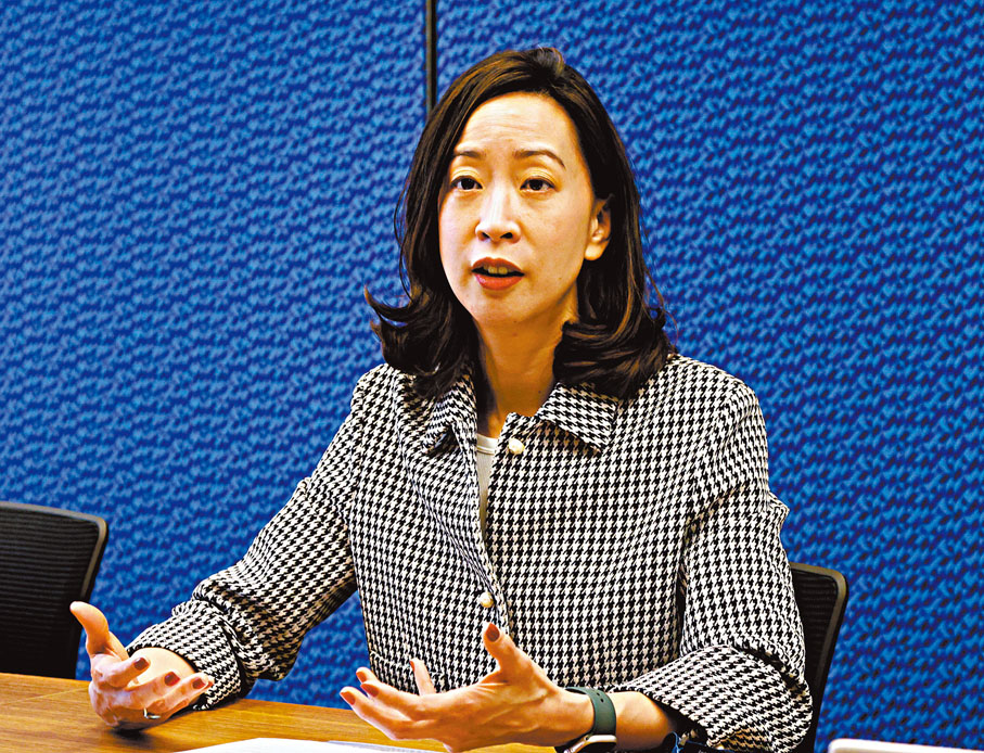 ●伍潔鏇稱,加強香港企業管治有助港股吸引外資。 黃艾力 攝