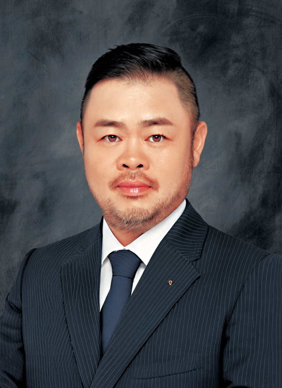 ●胡力恆