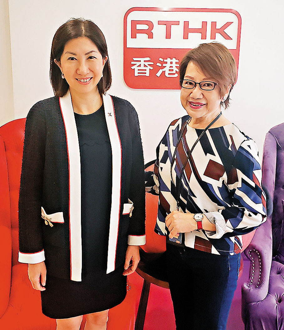 ●港交所行政總裁陳翊庭的偶像就是父親。 作者供圖