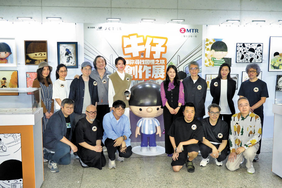 ●梁詠琪與眾嘉賓合影留念。 阿祖 攝