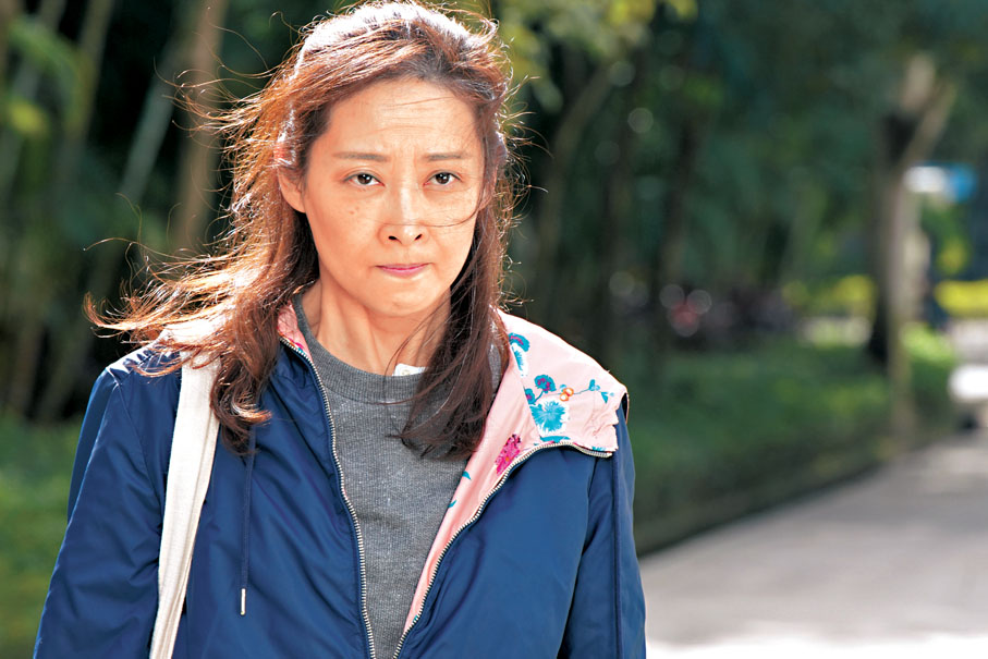 ●楊卓娜的角色妝頭花費時間超過兩小時。
