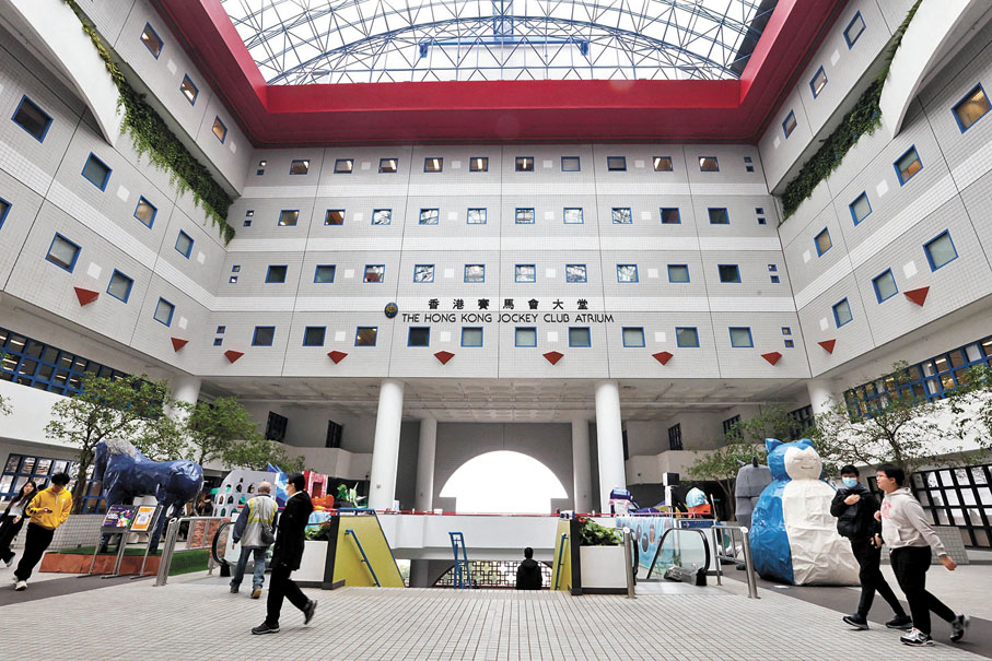●蔡若蓮表示,政府在調整大學撥款的過程有與八大保持溝通,前設條件是要確保教學質量、研究水平。圖為香港科技大學校園。 資料圖片