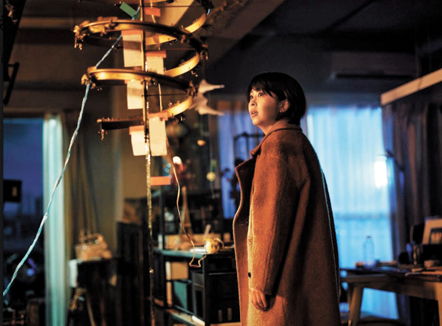 ●松隆子在戲中穿越時空去追松村北斗。