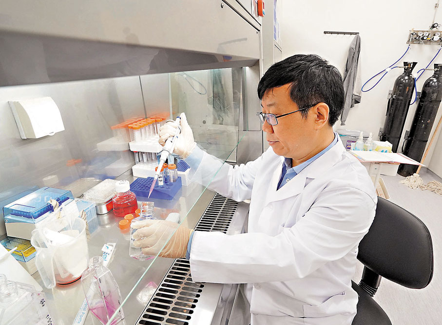 ●毛傳斌希望進一步把精準醫學提升至新高度,守衛人類生命健康。香港文匯報記者曾興偉 攝