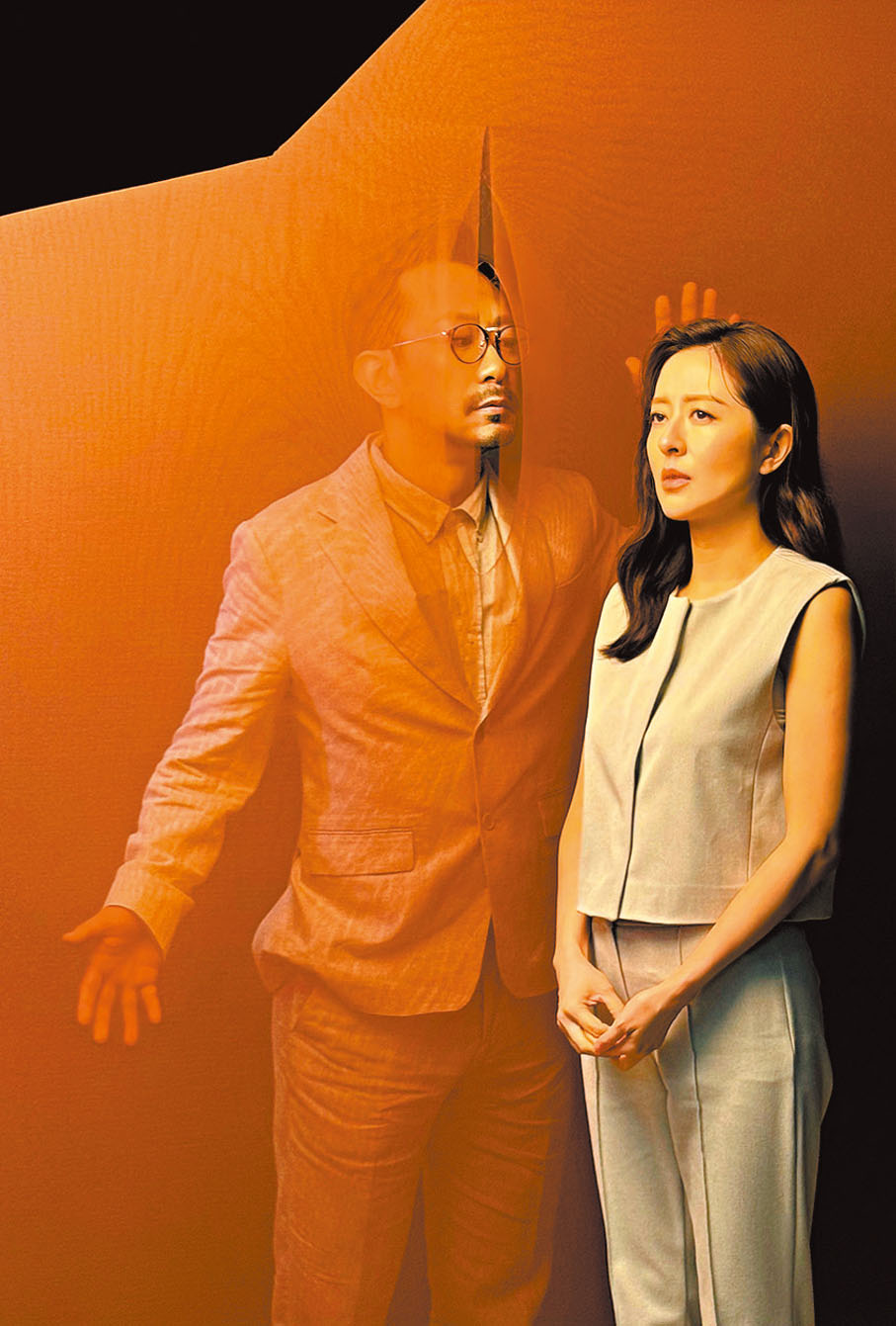 ●唐詩詠夥拍朱栢謙主演舞台劇《妻迷》。  主辦方供圖