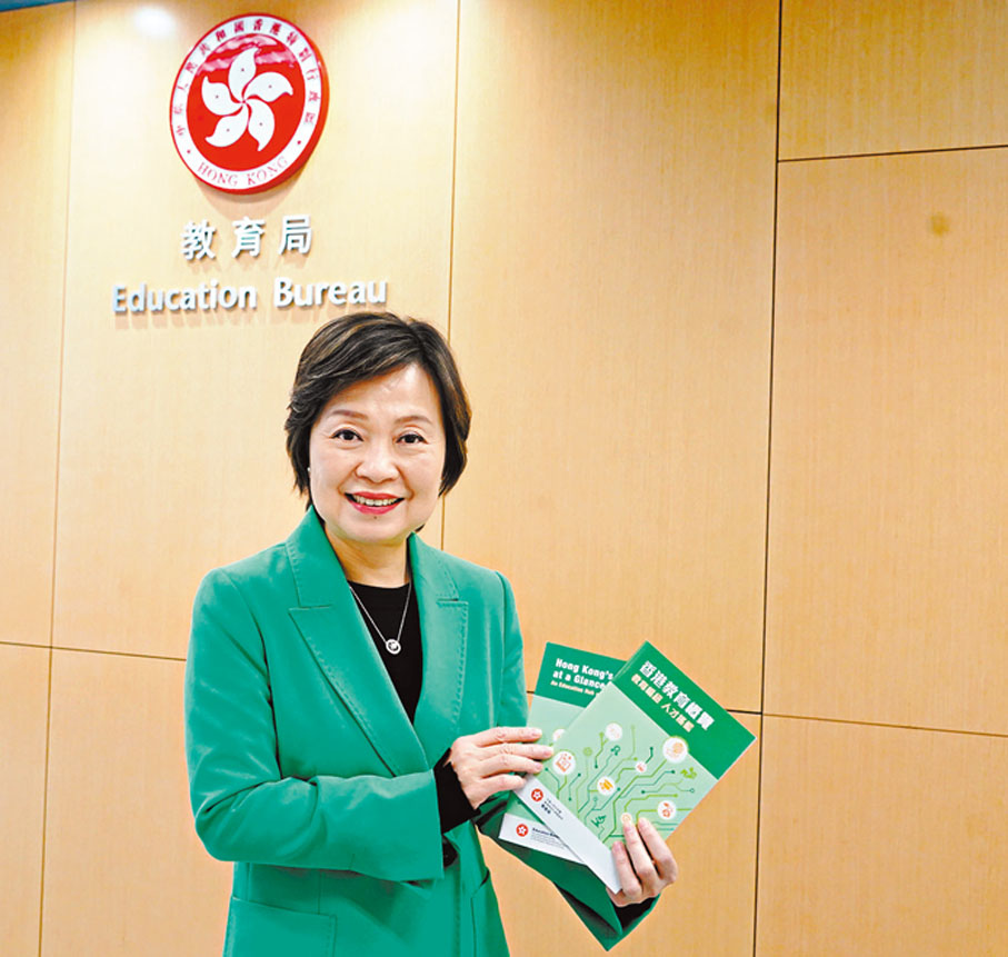 ●香港特區政府教育局局長蔡若蓮日前接受香港文匯報獨家專訪。香港文匯報記者曾興偉 攝